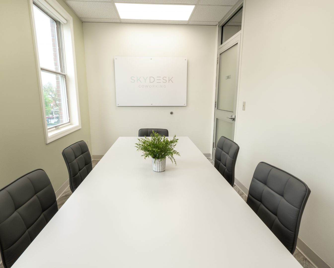 SkyDeskCoworking-24 SkyDeskCoworking-24