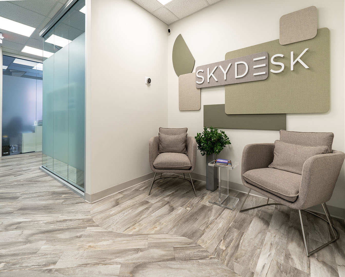 SkyDesk-14 SkyDesk-14